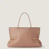 Borsa tote orizzontale a pieghe in pelle nappa Borsa tote orizzontale a pieghe in pelle nappa