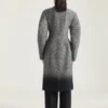 Cappotto aderente Cocoon in misto lana jacquard a spina di pesce Cappotto aderente Cocoon in misto lana jacquard a spina di pesce
