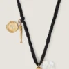 Collana Lucky Charms in seta, metallo e smalto Collana Lucky Charms in seta, metallo e smalto