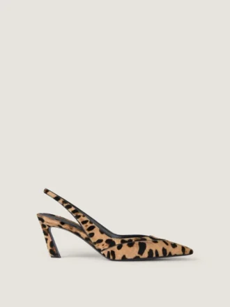 Décolleté con cinturino posteriore in pelle effetto cavallino con motivo leopardato