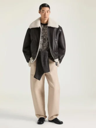 Giacca Aviator in pelle e shearling con cuciture couture Giacca Aviator in pelle e shearling con cuciture couture