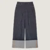 Jeans grezzi con risvolto Jeans grezzi con risvolto