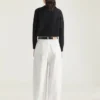 Maglione in lana e cashmere con firma Givenchy Maglione in lana e cashmere con firma Givenchy
