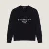 Maglione in lana e cashmere con firma Givenchy Maglione in lana e cashmere con firma Givenchy