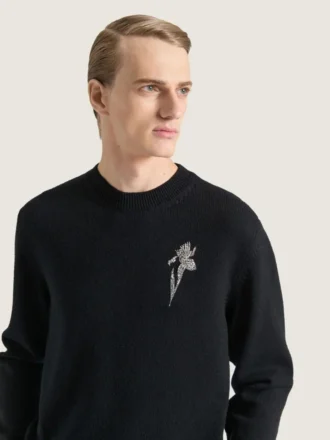 Maglione in maglia di lana con ricami in cristallo Maglione in maglia di lana con ricami in cristallo