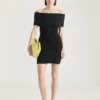 Miniabito con spalle scoperte in lana