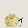 Mules con tacco Boudoir in pelle con petali di rosa