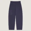Pantaloni cargo con cuciture couture in denim a spina di pesce Pantaloni cargo con cuciture couture in denim a spina di pesce