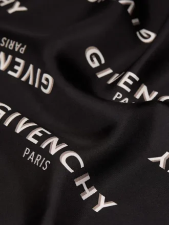 Piccolo foulard Givenchy Shadow in seta Piccolo foulard Givenchy Shadow in seta